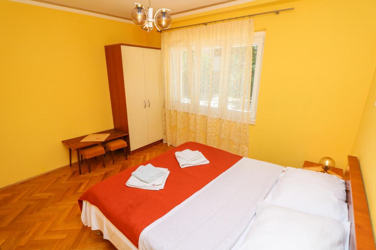 Double Rooms With Terrace Tomica Baška Esterno foto